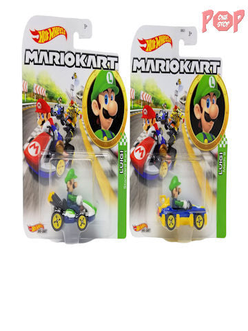 Hot Wheels Mario Kart Luigi Standard Kart & Mach 8 Kart 2 Pack
