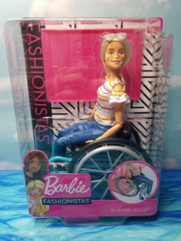 Barbie Fashionistas 132